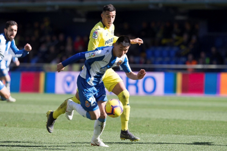 乐鱼体育app-上海海港加时末段遗憾出局，志在西甲名次提升，信心回归，临场指挥获称赞